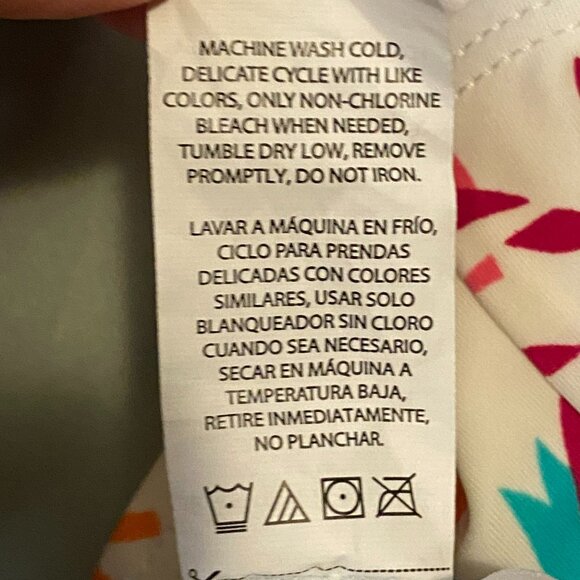 Eddie Bauer Core One piece Swimsuit with UV Protection, New with Tags - Picture 5 of 6